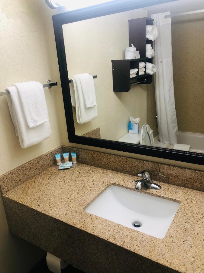 Quail Inn And Suites - Myrtle Beach Exteriör bild