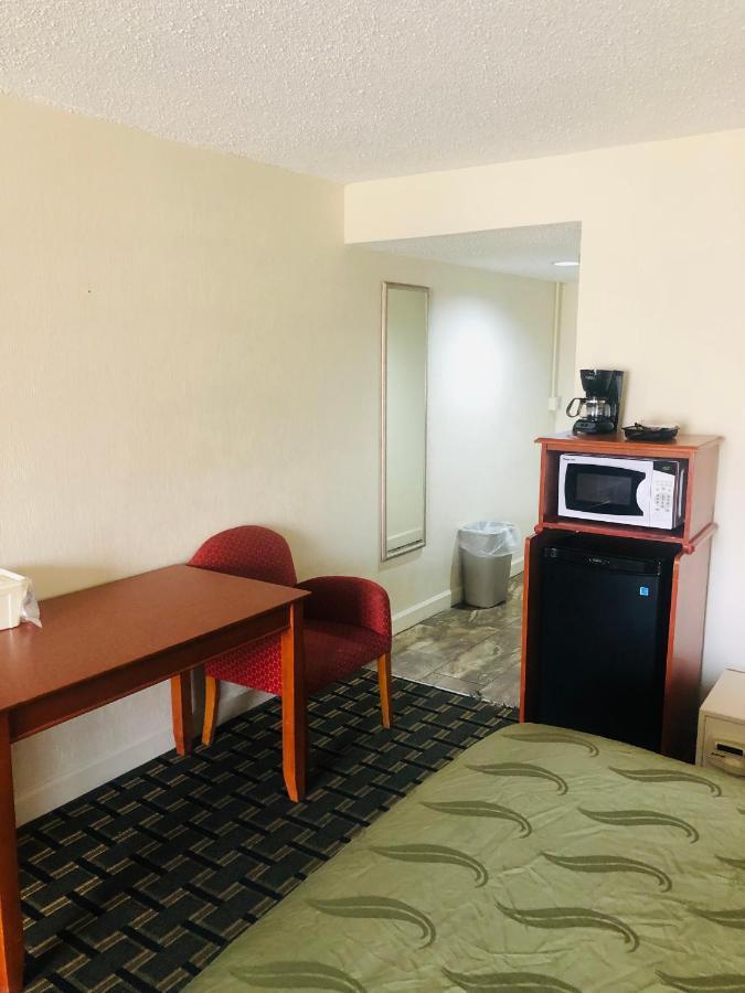 Quail Inn And Suites - Myrtle Beach Exteriör bild